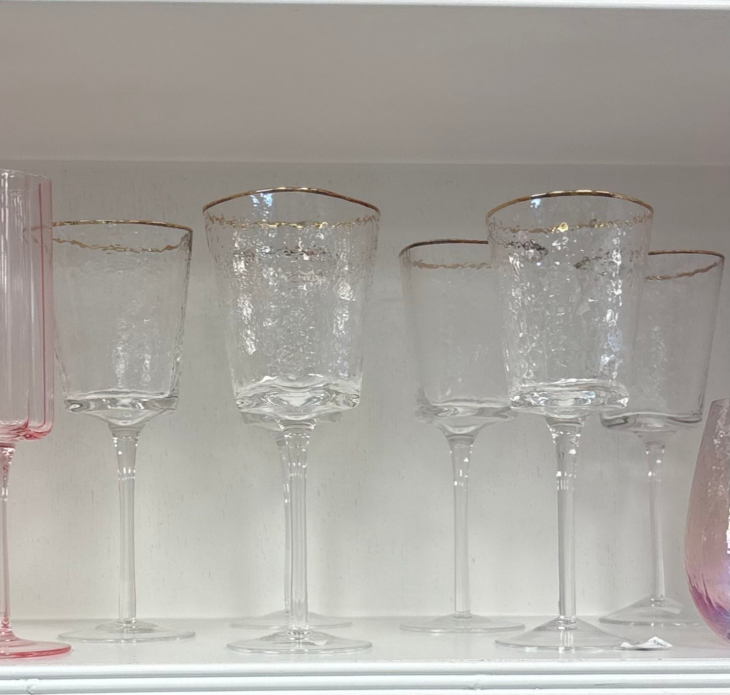 Triangular Wine Aperitivo