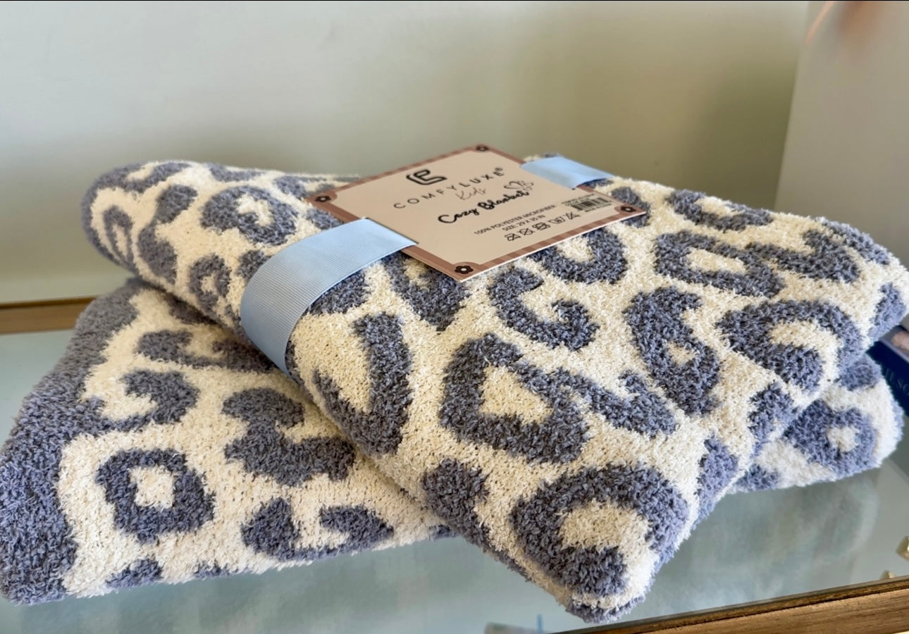 Comfy Luxe Kid's Blue Leopard Blanket