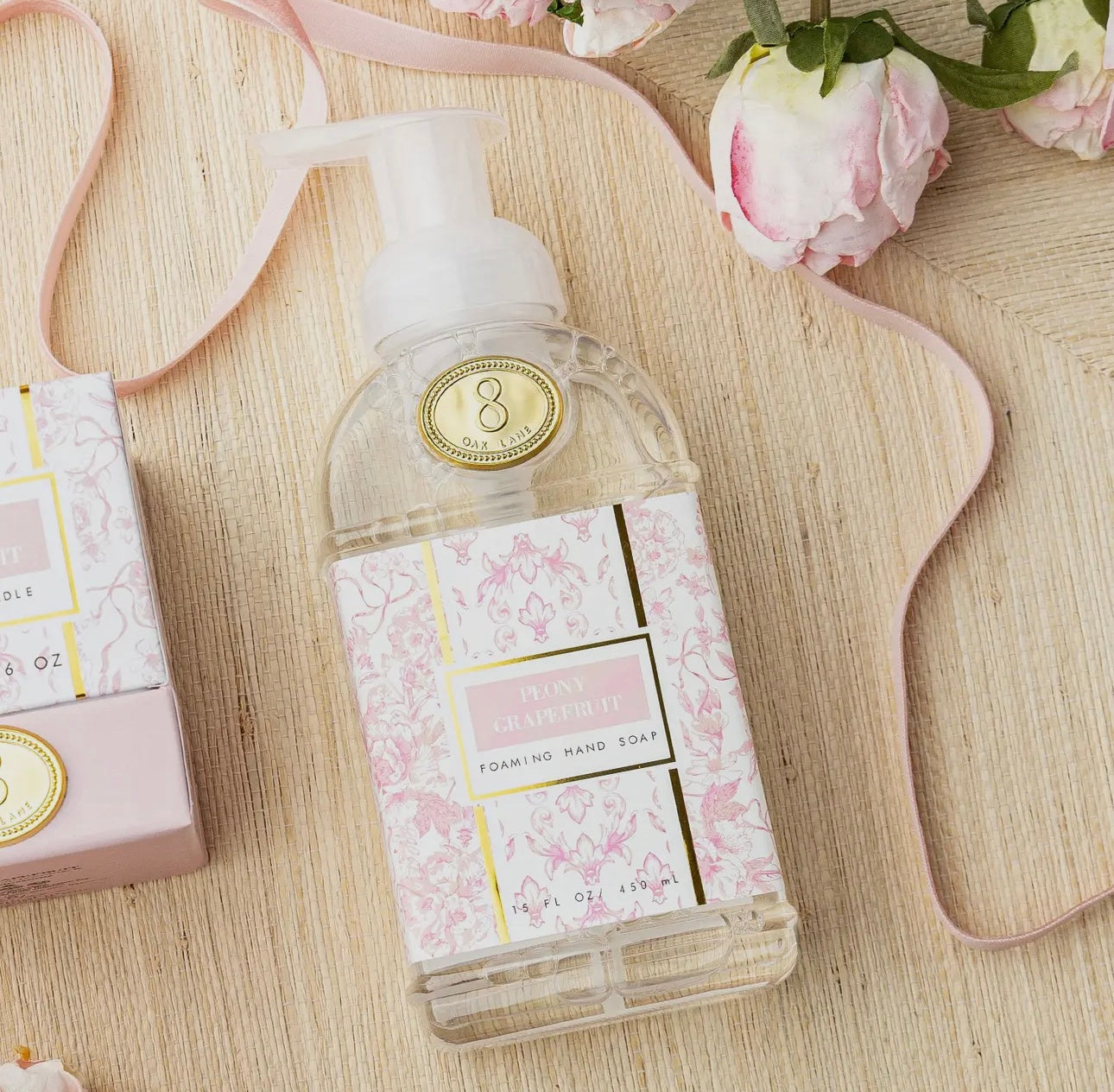 8 Oak Lane Foaming Handsoap - Peony Grapefruit