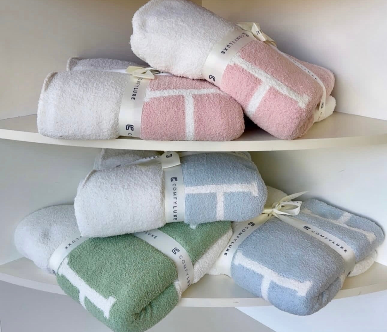 Initial Monogram H Patterned Reversible Blanket - Light Blue