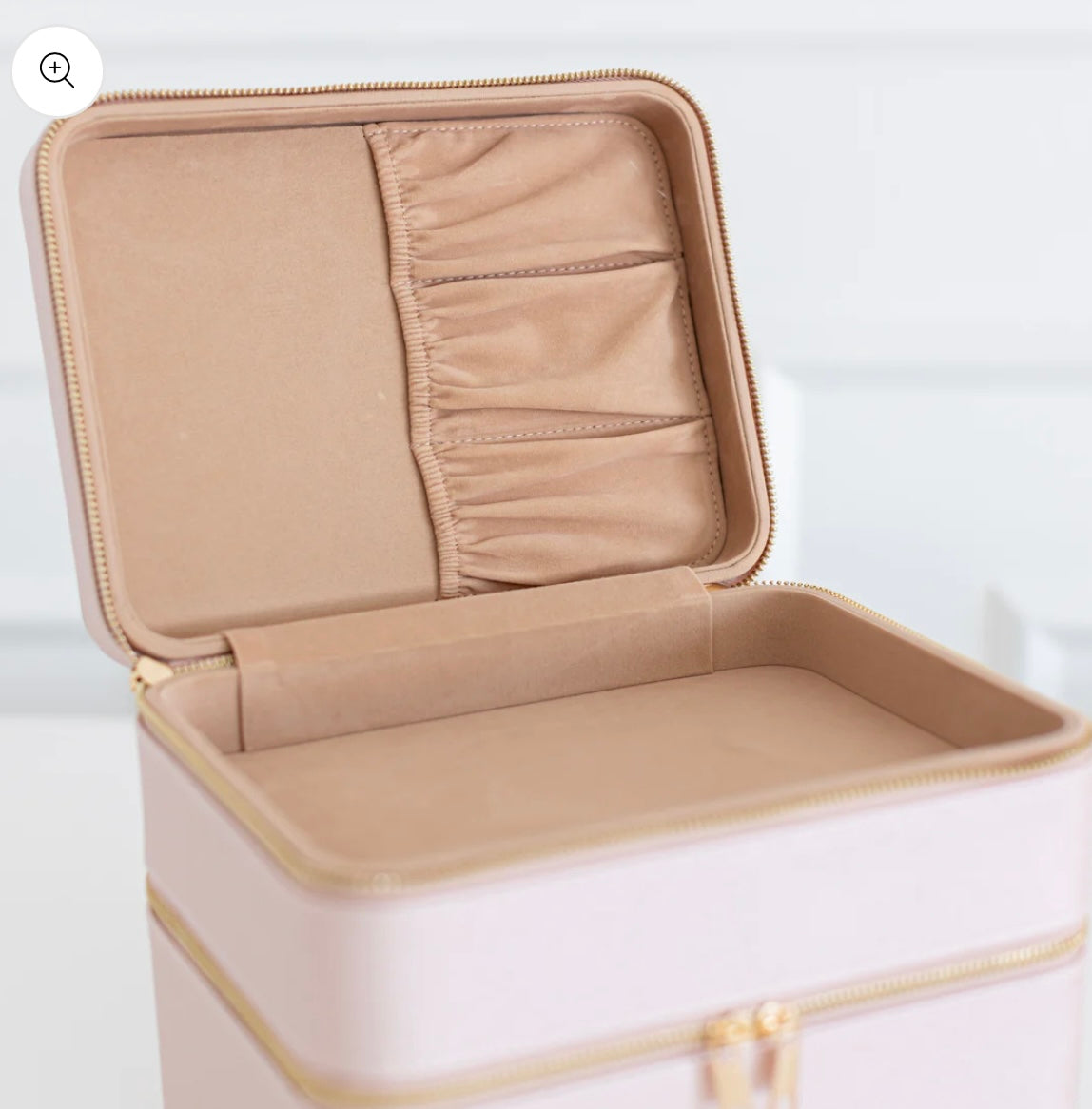 Hollis Glamour Stack Makeup Box