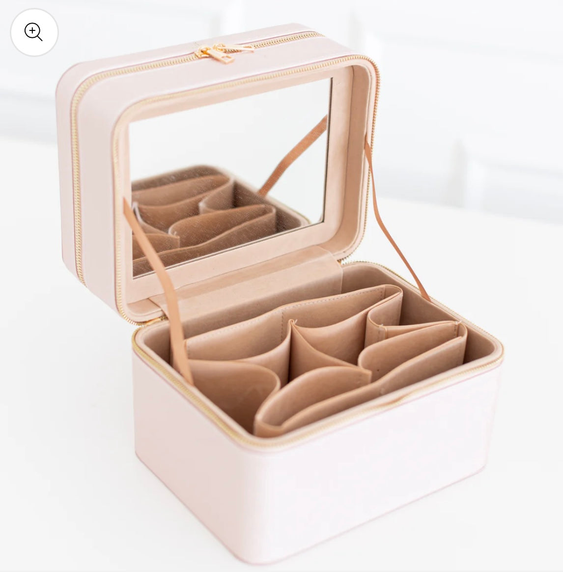 Hollis Glamour Stack Makeup Box