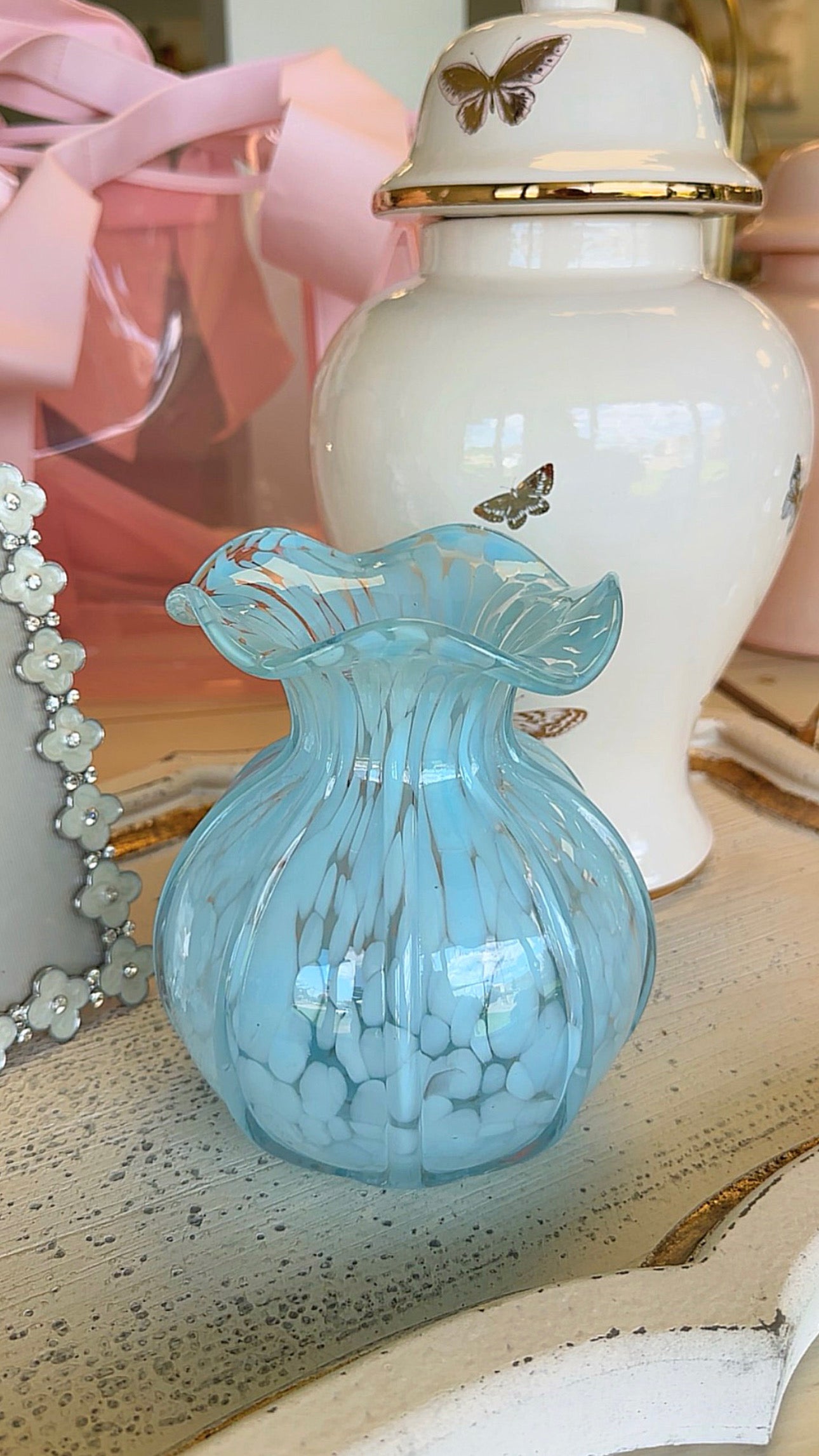 Ruffled Edge Flower Vase - Blue