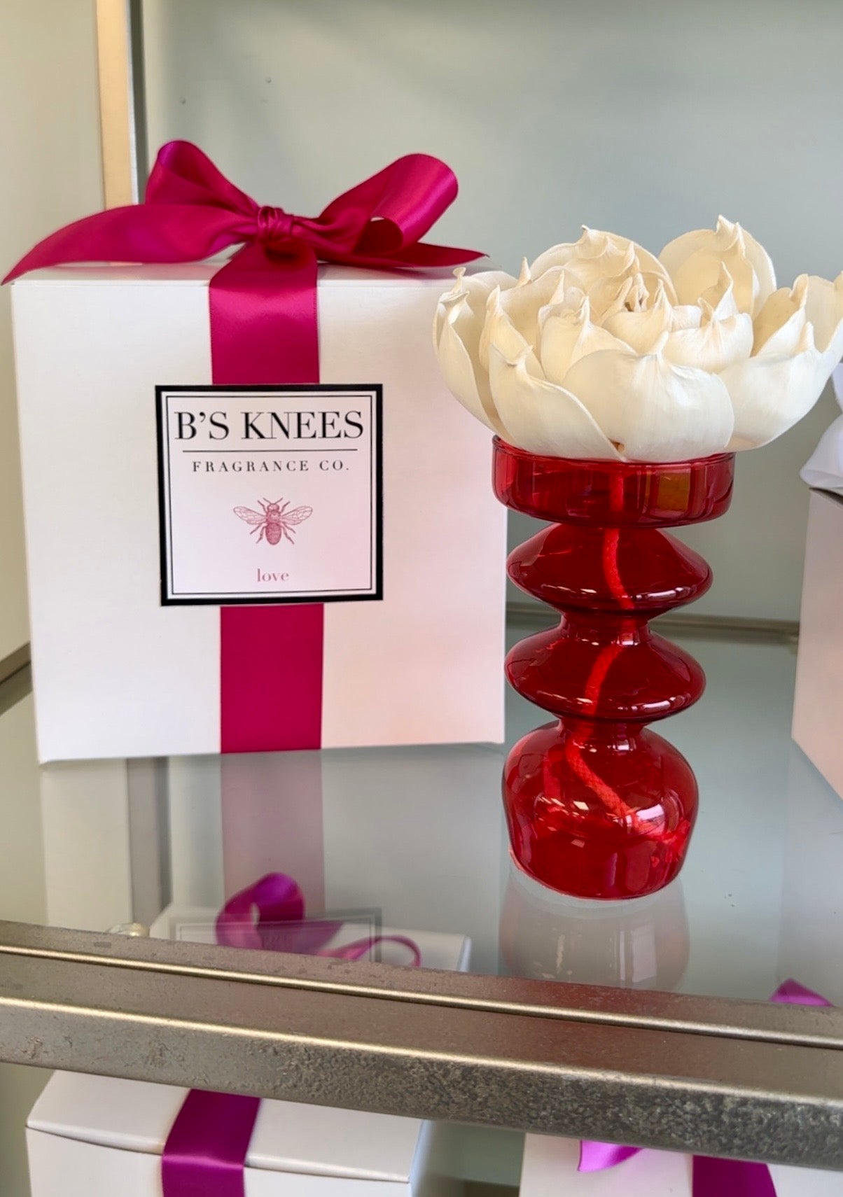 B's Knees Large Blossom Diffuser - Love