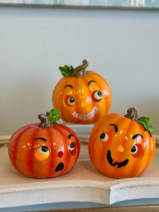 180 Degrees Flashing Jack-o-Lanterns - Shocked Expression